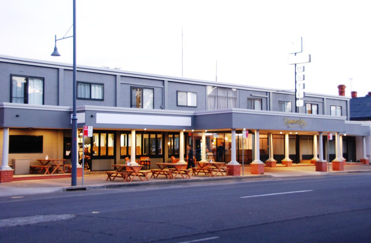 Commodore Motor Inn Albury Exteriér fotografie