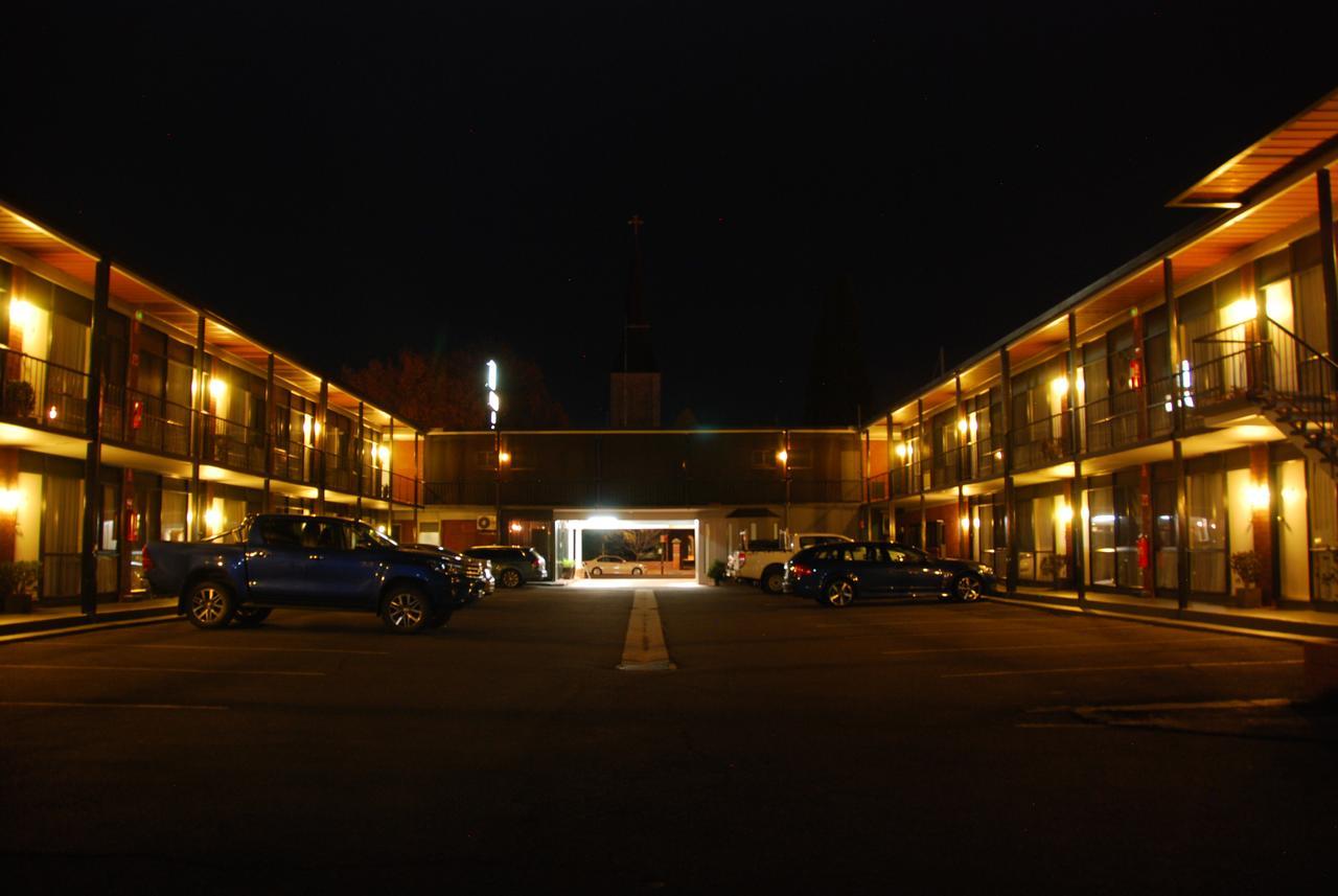 Commodore Motor Inn Albury Exteriér fotografie