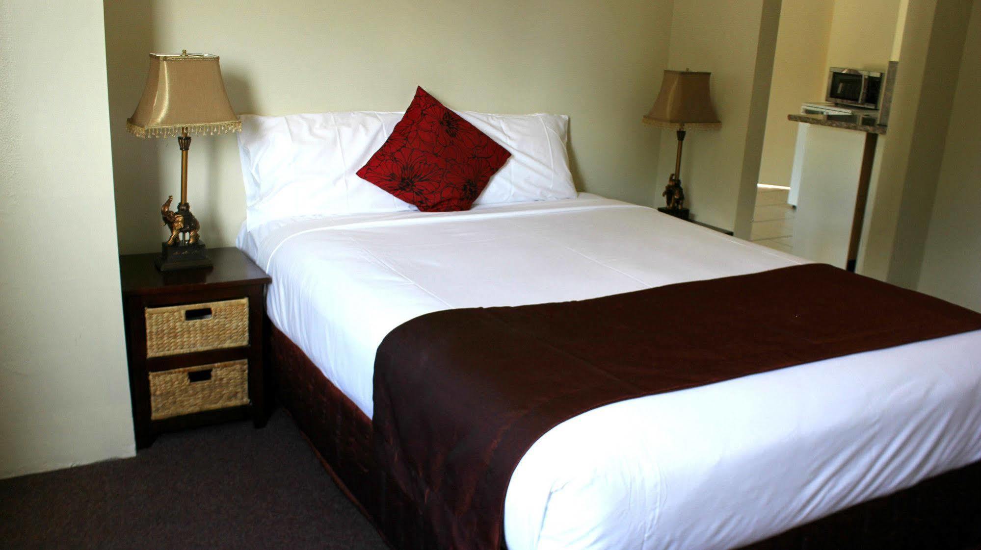 Commodore Motor Inn Albury Exteriér fotografie